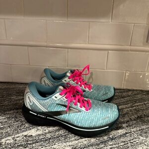 Women’s Brooks Ghost 14 Size 7
